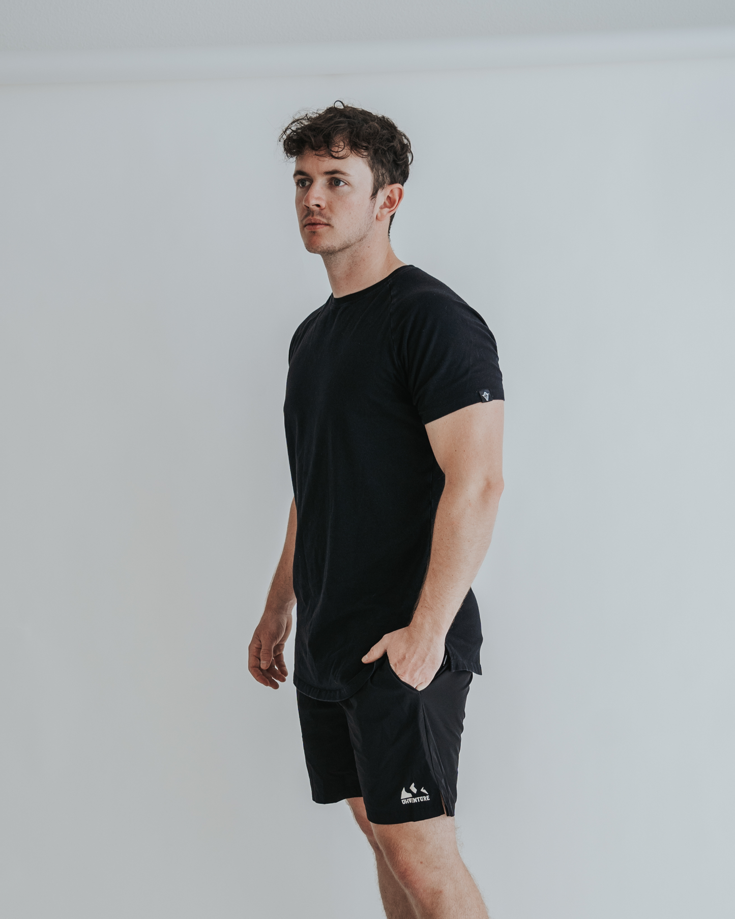 Men's Fitted Short Sleeve Performance T-Shirt