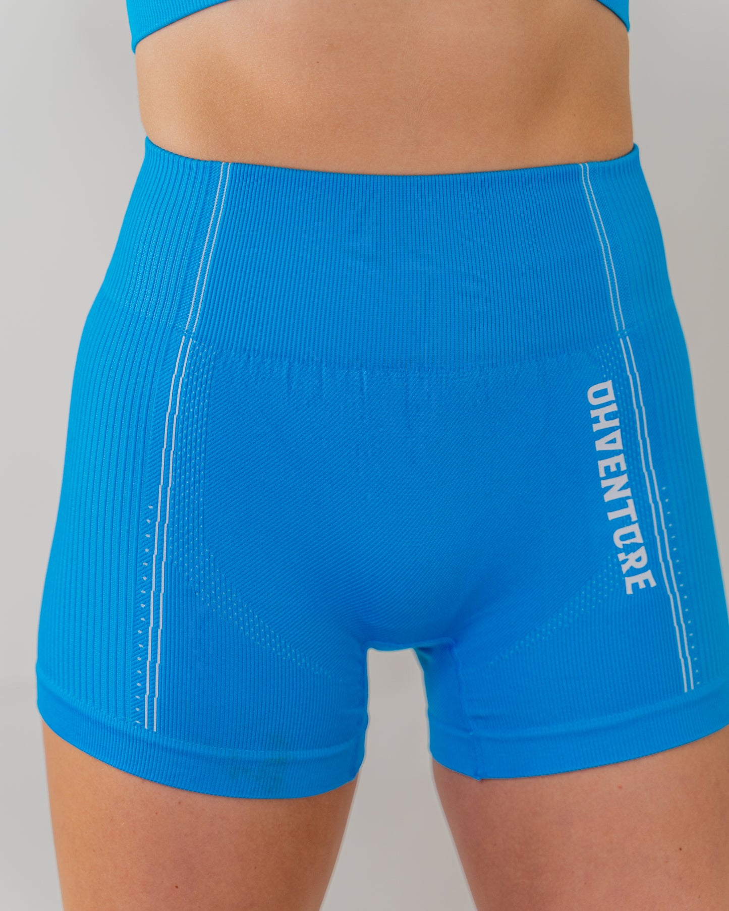 UpSurge Seamless Shorts - Uhventure