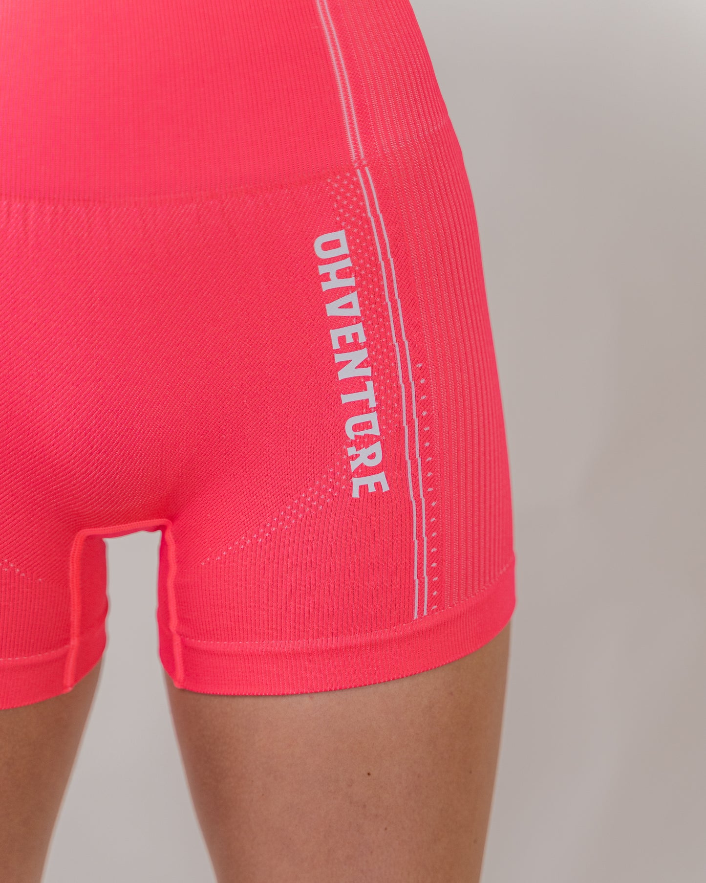 UpSurge Seamless Shorts - Uhventure